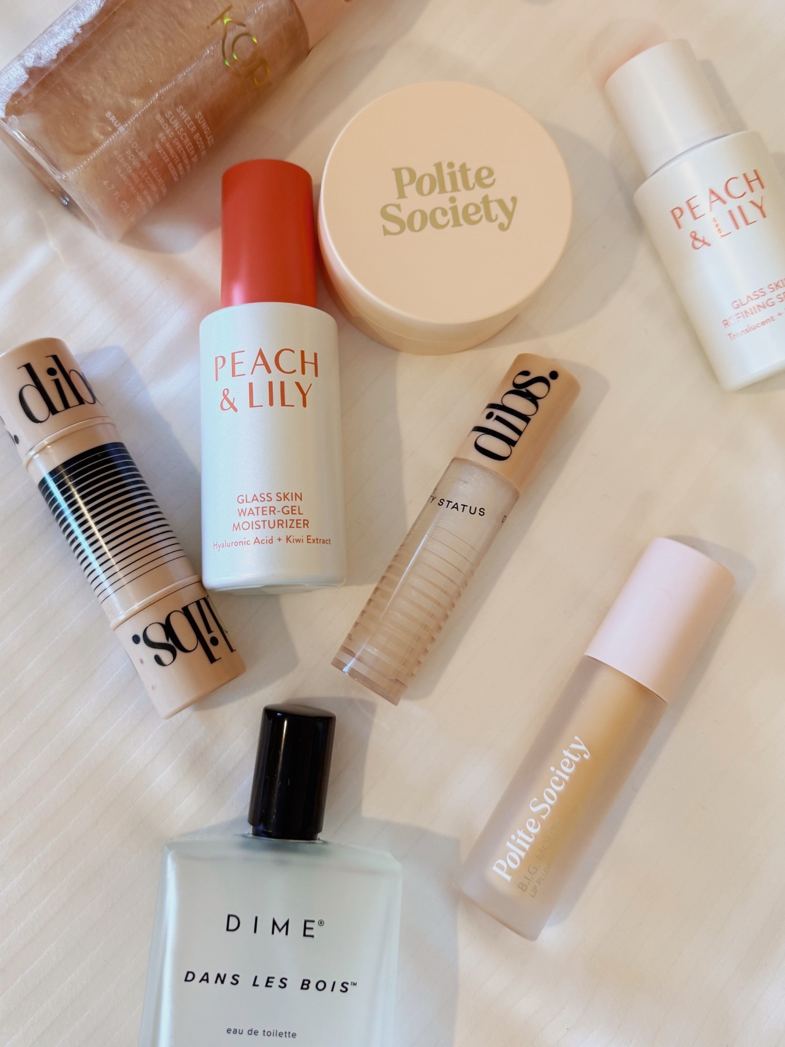 DIBS, DIME Beauty, Kopari, Peach & Lily and Polite Society are not only exclusive to Ulta Beauty—they’re exclusive to my summer makeup routine. ✨ Shop online, pick up in-store, and earn points with every haul through Ultamate Rewards! #ultabeauty #ulta #ad @ultabeauty

#LTKBeauty