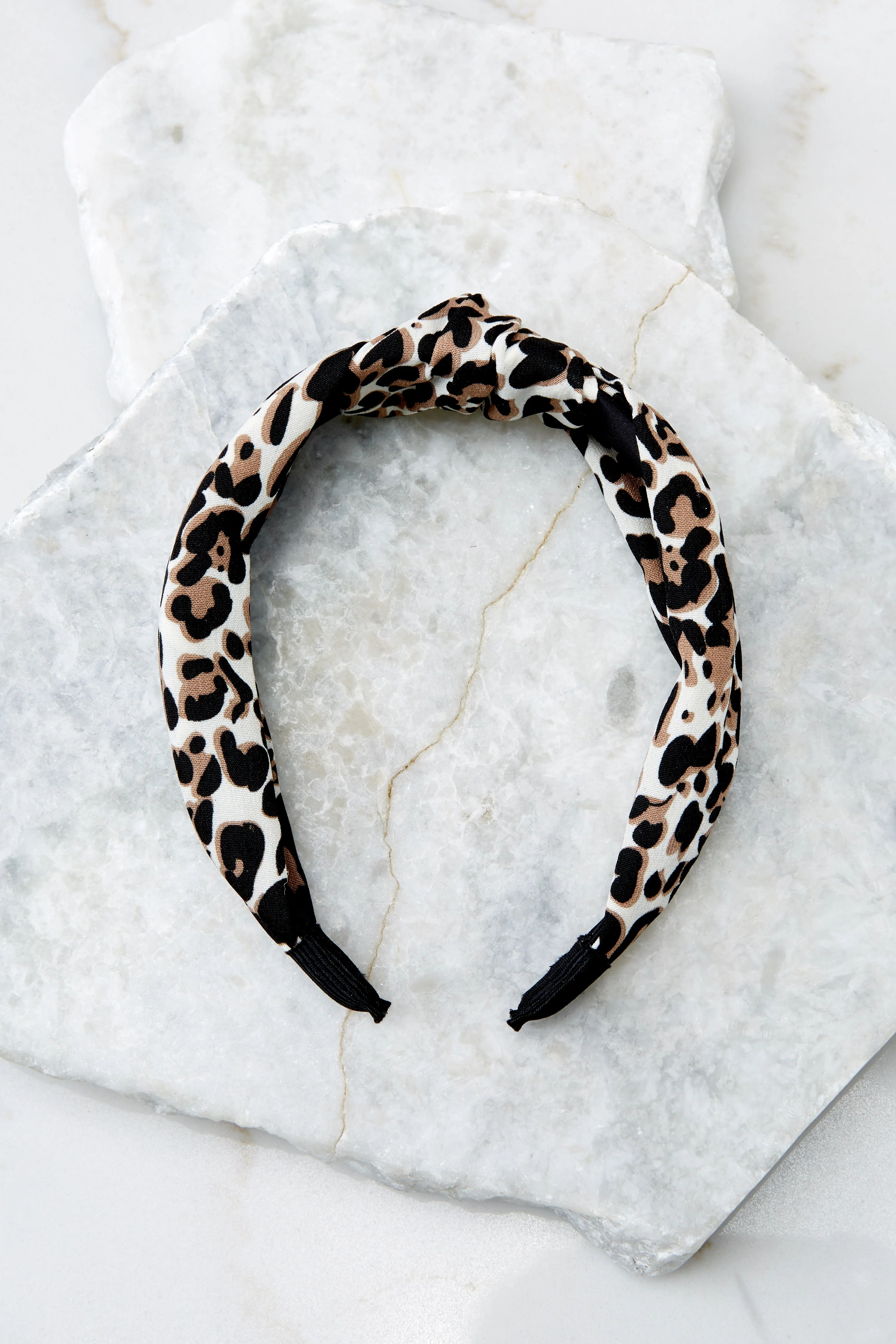 Knot Tamed White Leopard Print Headband | Red Dress 