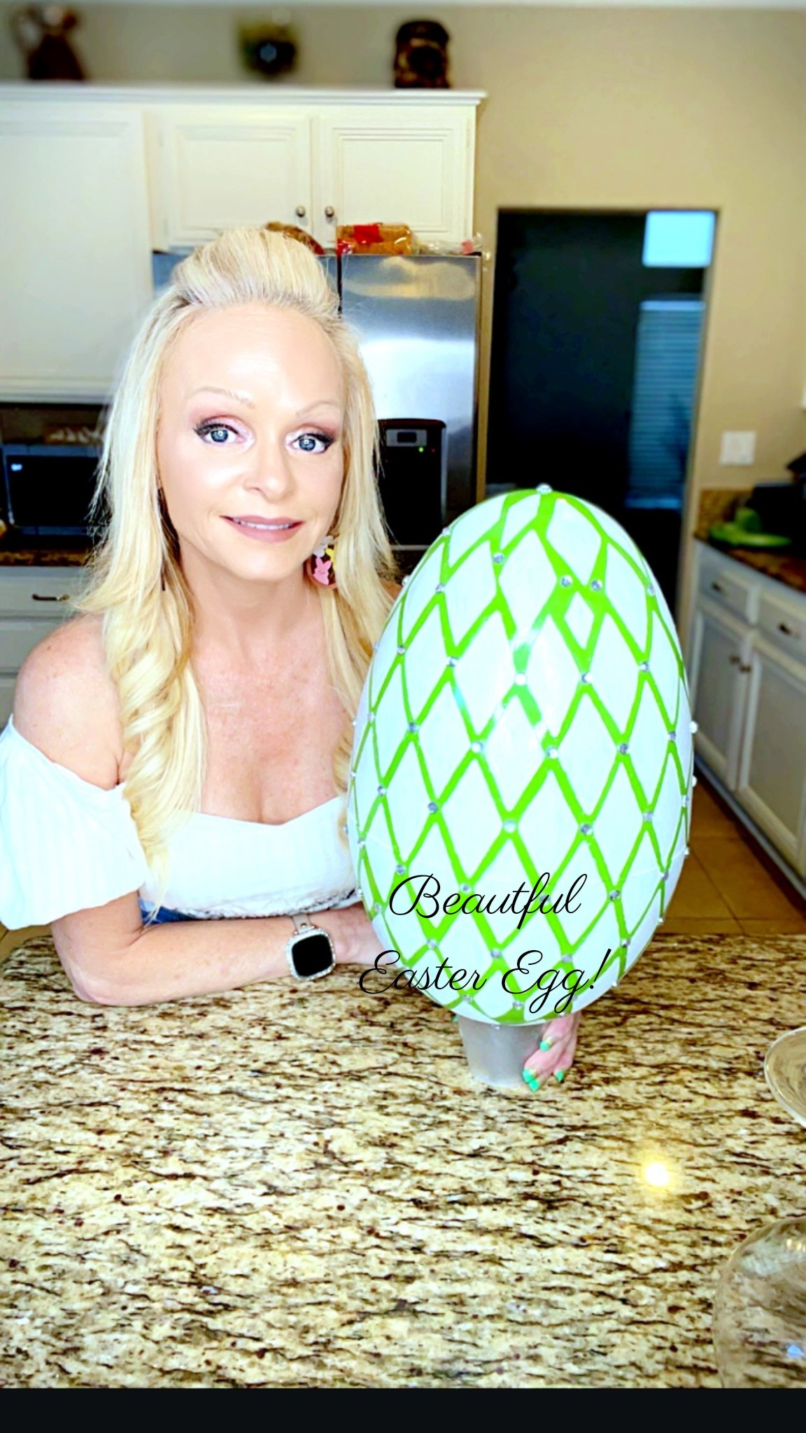 How stunning is this Grandin Road Easter Egg DIY! 

Takes a little effort but the end result of worth it! Get my supplies here 

Easter, Easter decor, home decor, seasonal decor,
Grandin road, Easter eggs, spring decor 

#LTKHome #LTKvlog #LTKSeasonal