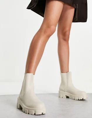 Glamorous chunky chelsea boots in cream | ASOS (Global)