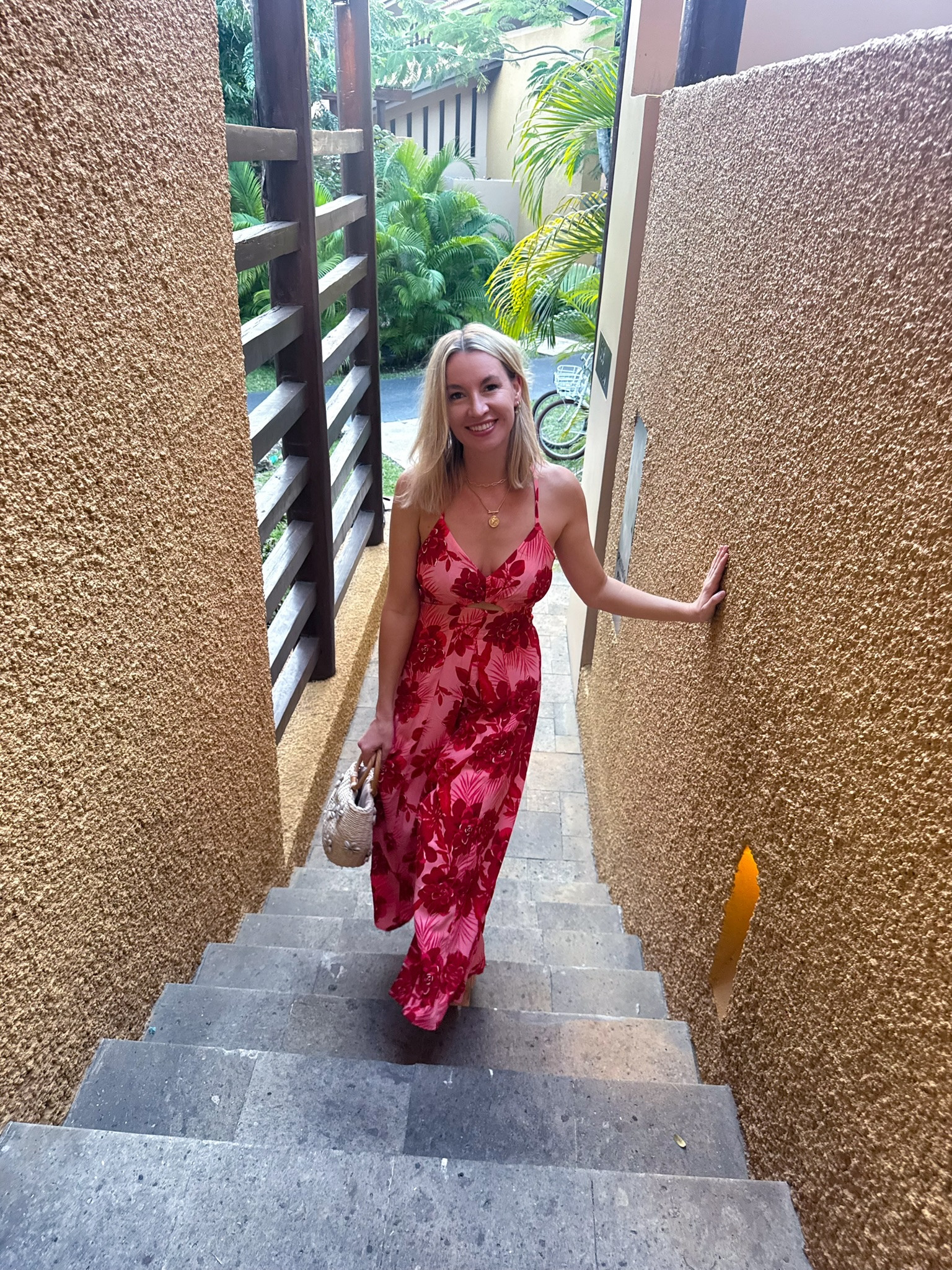 Amazon dress that fits like a dream! Wearing tre size small 

#LTKmomlife #LTKdayinmylife #LTKOver40