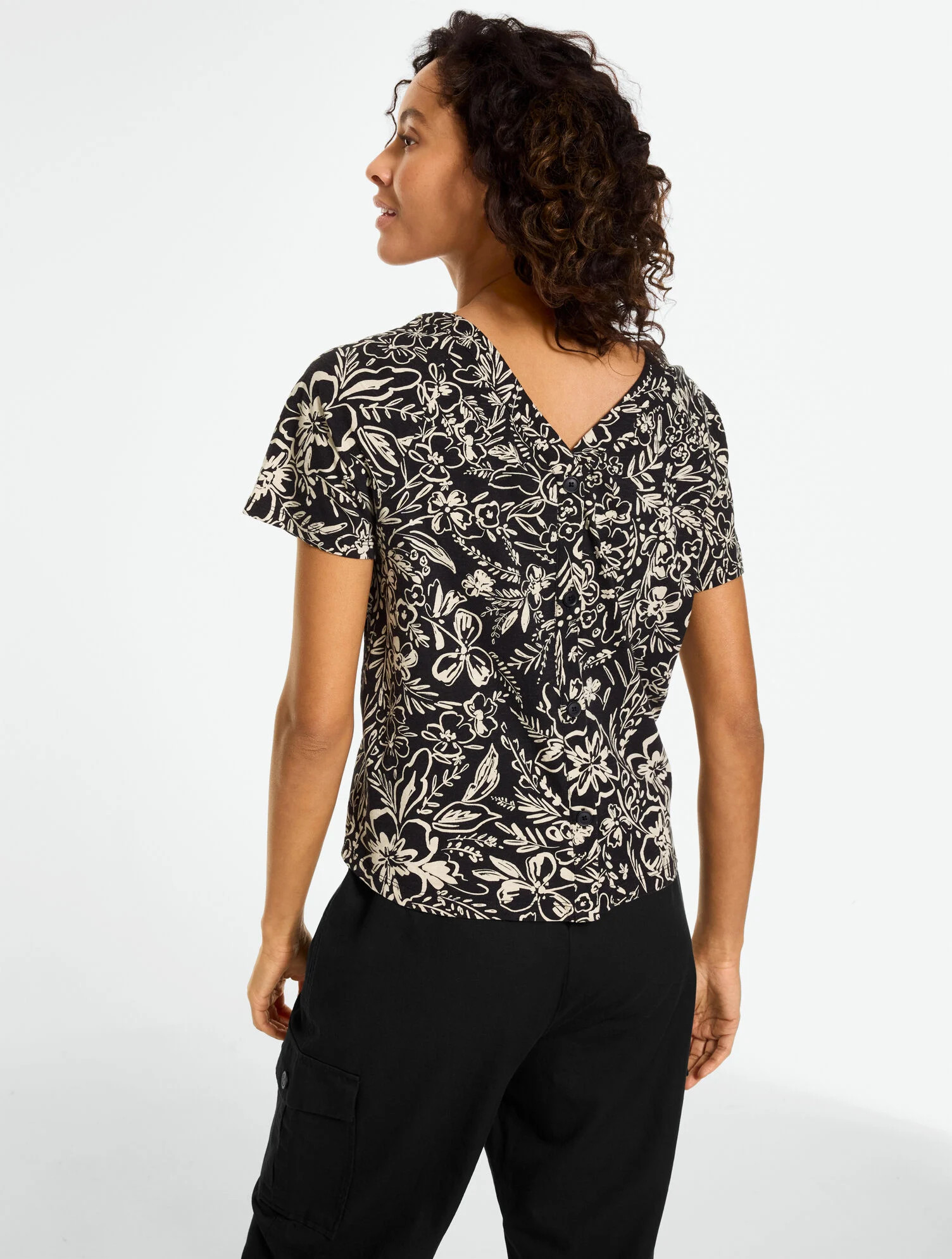 Button Back V-Neck Slub Tee - Garden Floral | Talbots