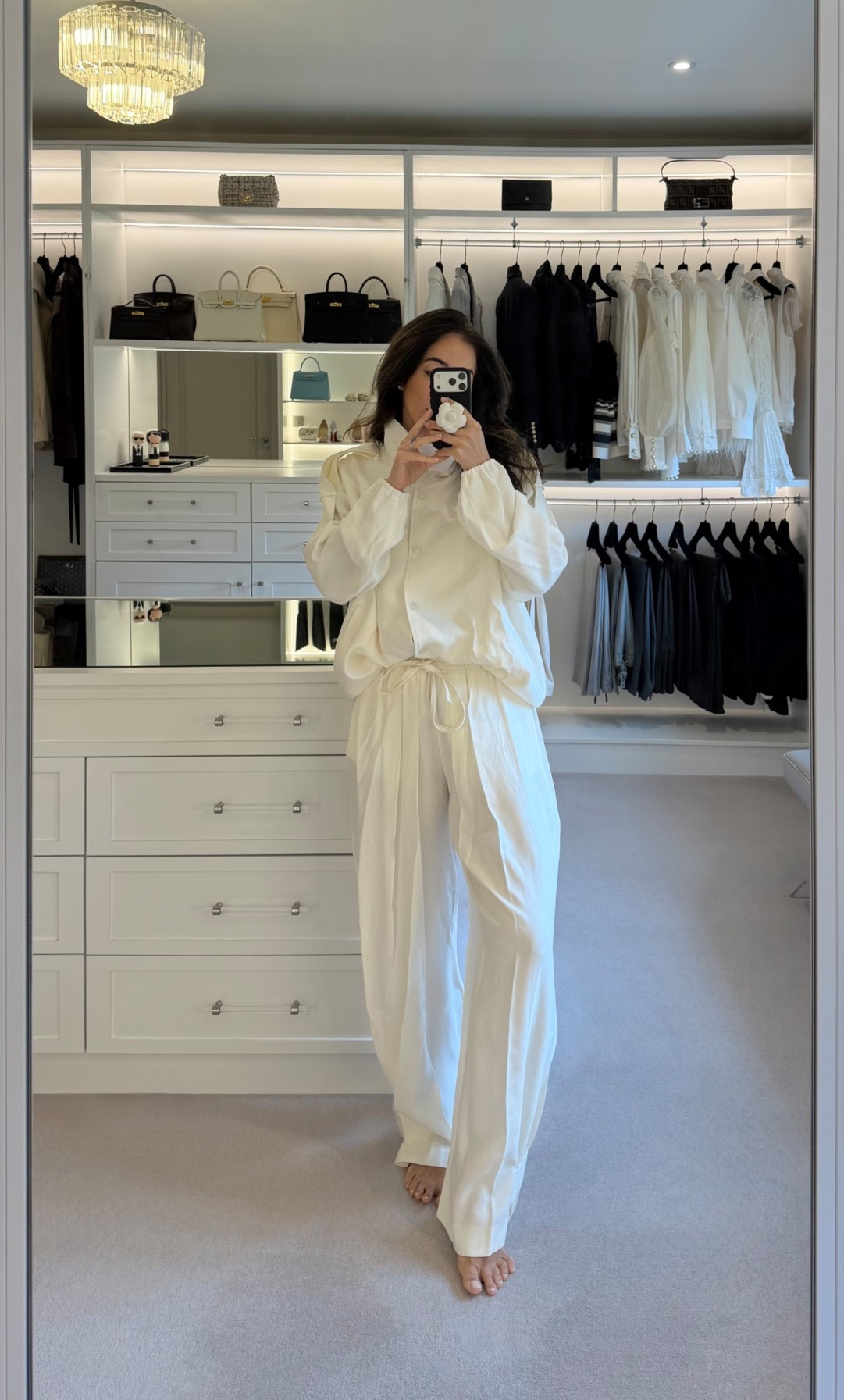 Lots of questions about this jacket and trouser set - looks premium but is from the High Street

Runs large so size down - I’m wearing an XS Jacket & S trousers

@Zara 

#LTKspring #LTKuk #LTKstyletip