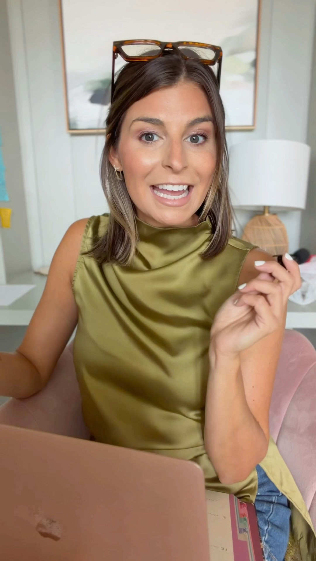 7 fall trends worth knowing—and yes, some of them may already be hiding in your closet. Consider this your cheat sheet for looking current without having an identity crisis in the Target dressing room. 🍂 Which one are you trying first?