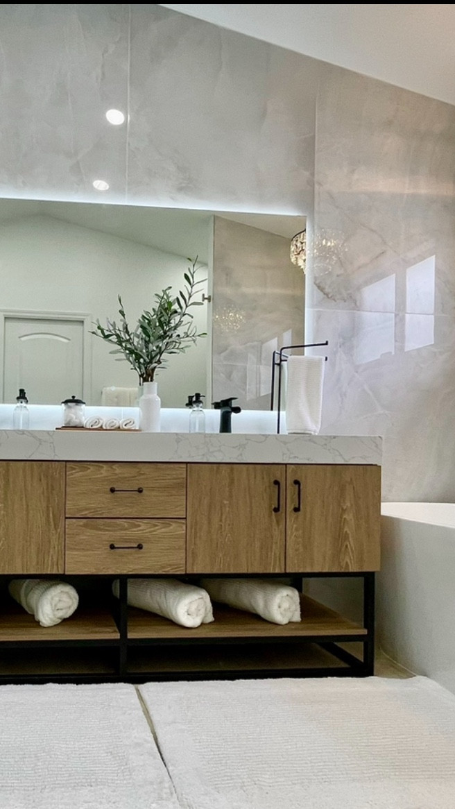 MY VIRAL TIK TOK BATHROOM!✨✨
This bathroom makeover is giving custom everything—on a Wayfair budget 😍✨
From the spa-inspired lighting to the statement vanity, every detail looks high-end without the price tag.
Save this for your remodel mood board 💡🛁

#WayfairFinds #AffordableLuxury #BathroomGoals #HomeGlowUp #DesignedByJess #TampaStylist #InteriorStyling #WayfairHome #BeforeAndAfter #BathroomInspo


#LTKStyleTip #LTKHome