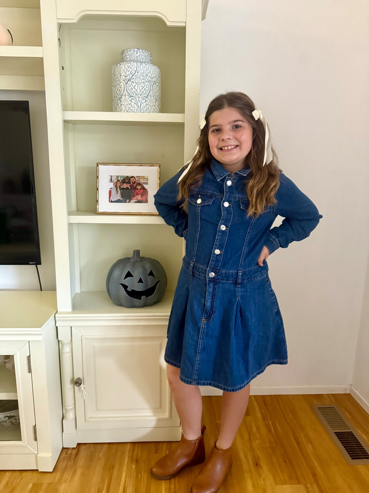 Claire’s school picture day outfit! 🎀

Target run last night & saw half the school.  apparently everyone had the same plan 🫢



#LTKFindsUnder50 #LTKFamily #LTKKids