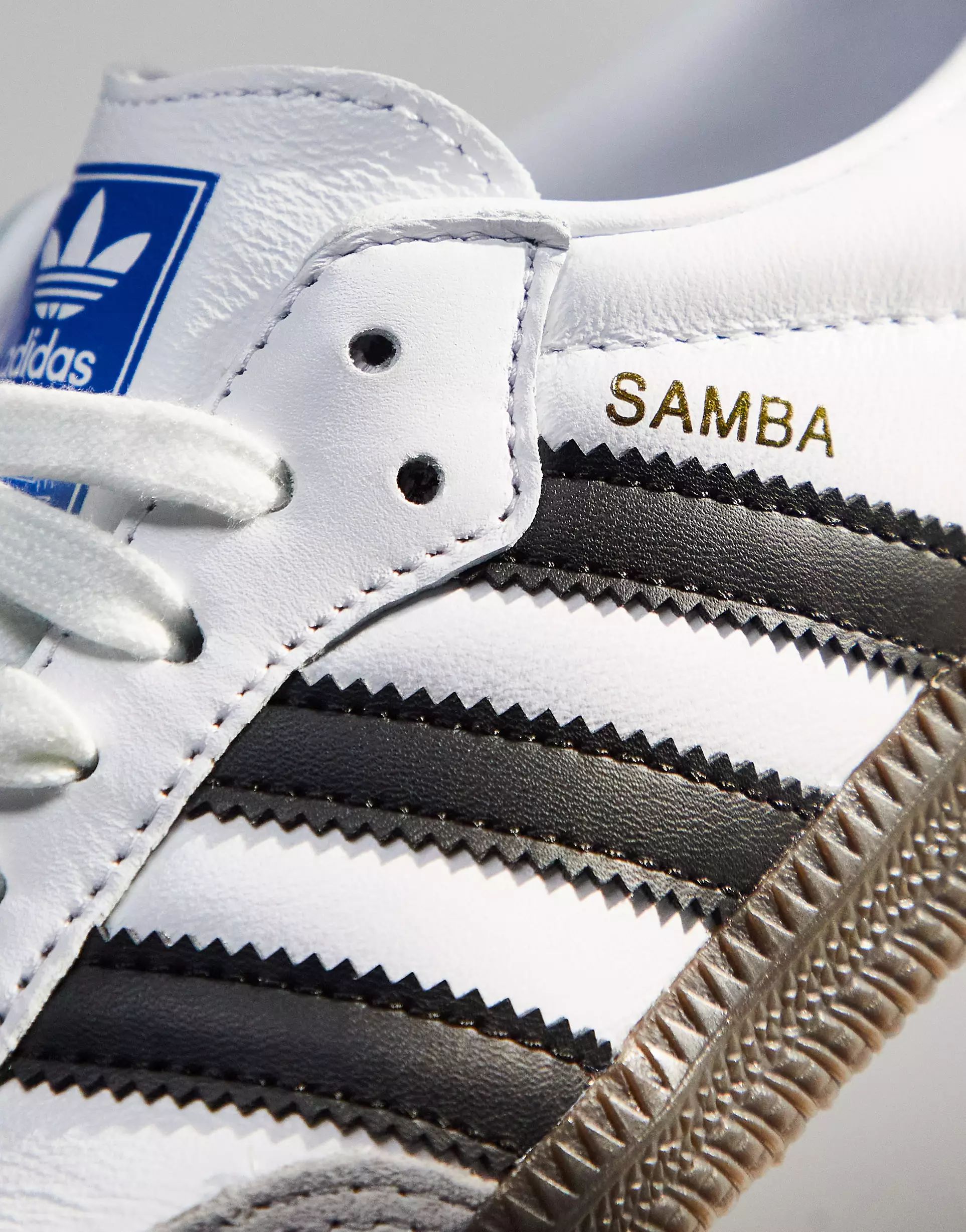 adidas Originals Samba OG sneakers in white and black | ASOS (Global)