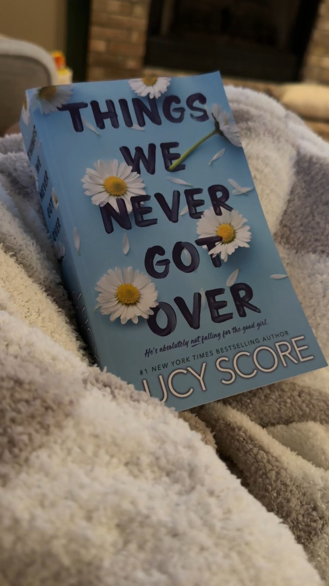 a peaceful monday night for me includes a fuzzy blanket and a new book

#LTKFindsUnder50 #LTKHome