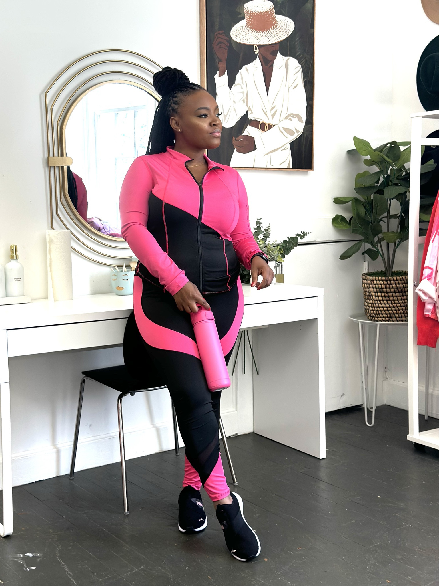 New year, new me, new fitness goals 🖤
Staying consistent is easier when your workout outfits are cute and comfortable.
I linked my favorite fitness outfits and workout essentials on LTK to help make showing up feel fun again.

#newyearnewme #fitnessgoals #workoutmotivation #activewearstyle #gymoutfits #LTKfashion #LTKfinds #LTKsale #shoppingfavorites #onlineshopping #fitmomlife #ShoppingWithPriiincesss #Atlantamom #AtlantaCreator #Atlantacontentcreators

#LTKselfcare #LTKActive #LTKfitnessgoals