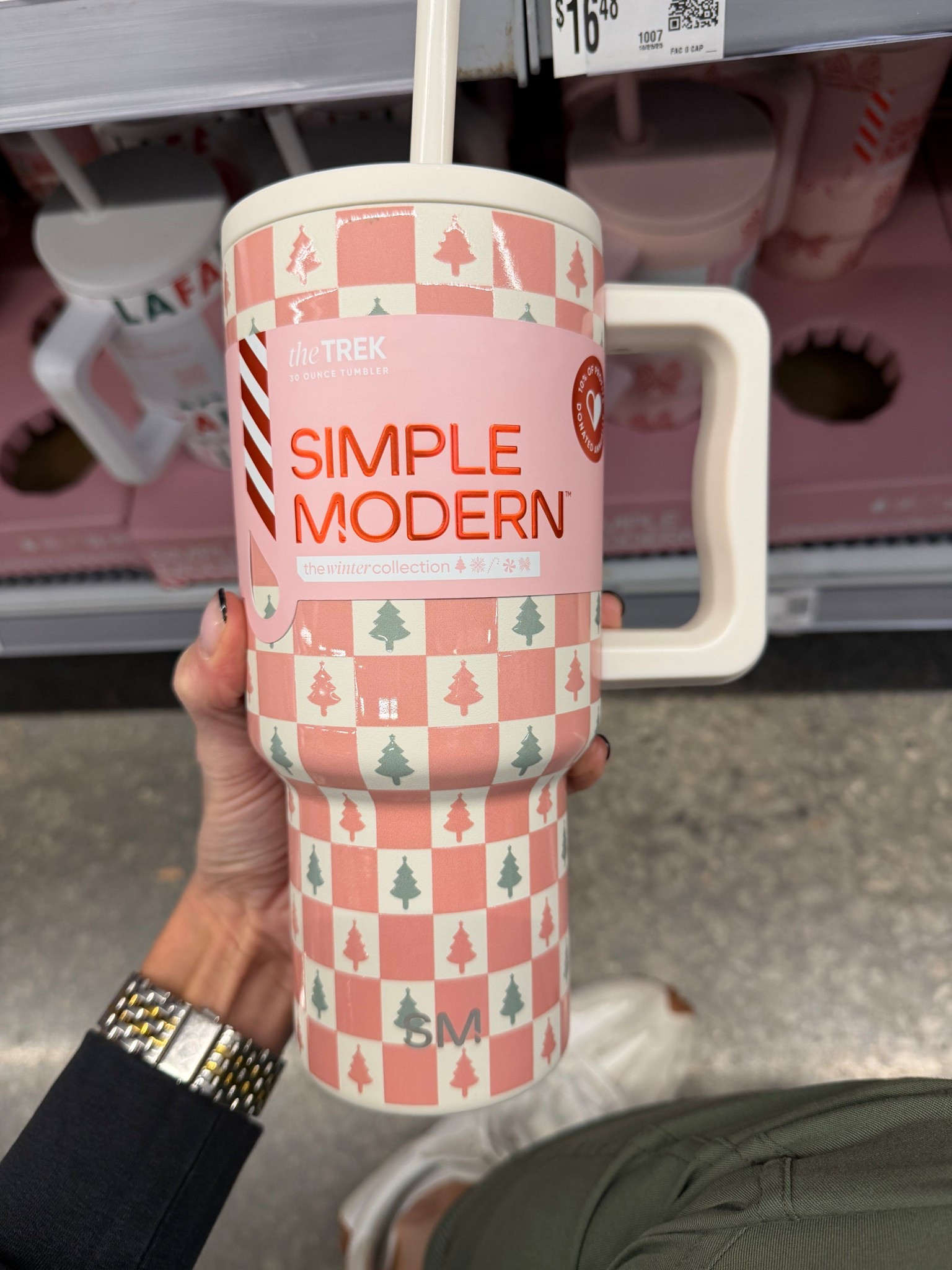 Simple modern holiday tumblers at Walmart! #walmartfinds 

#LTKFindsUnder50 #LTKGiftGuide #LTKHoliday