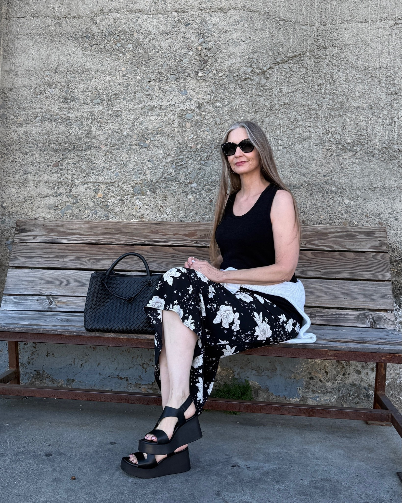 Comfortable platform sandals (code DAWN10 for 10% off), summer style, black and white, summer basics, capsule wardrobe

#LTKdayinmylife #LTKOver40 #LTKMidsize