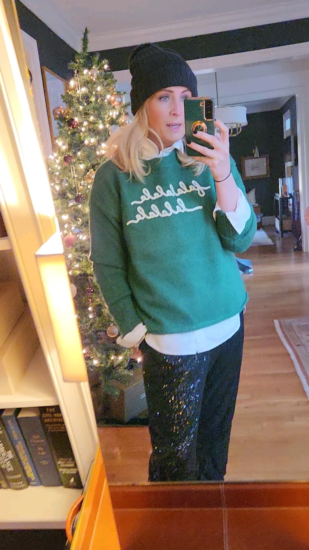 If you own sequin joggers you wear sequin joggers. Going out looking at Christmas lights tonight then going to a holiday pop up I needed to be warm but I wanted to be festive and on trend. 

#LTKHoliday #LTKStyleTip #LTKSeasonal