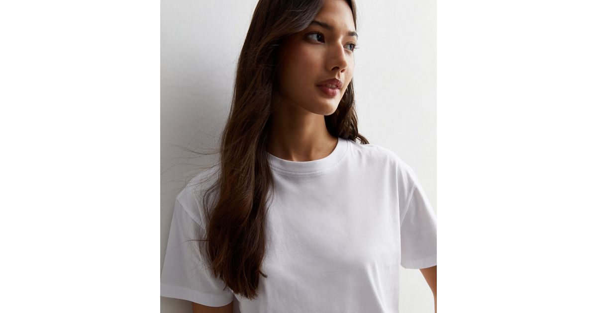 White Cotton Crew Neck Boxy T-Shirt | New Look | New Look (UK)