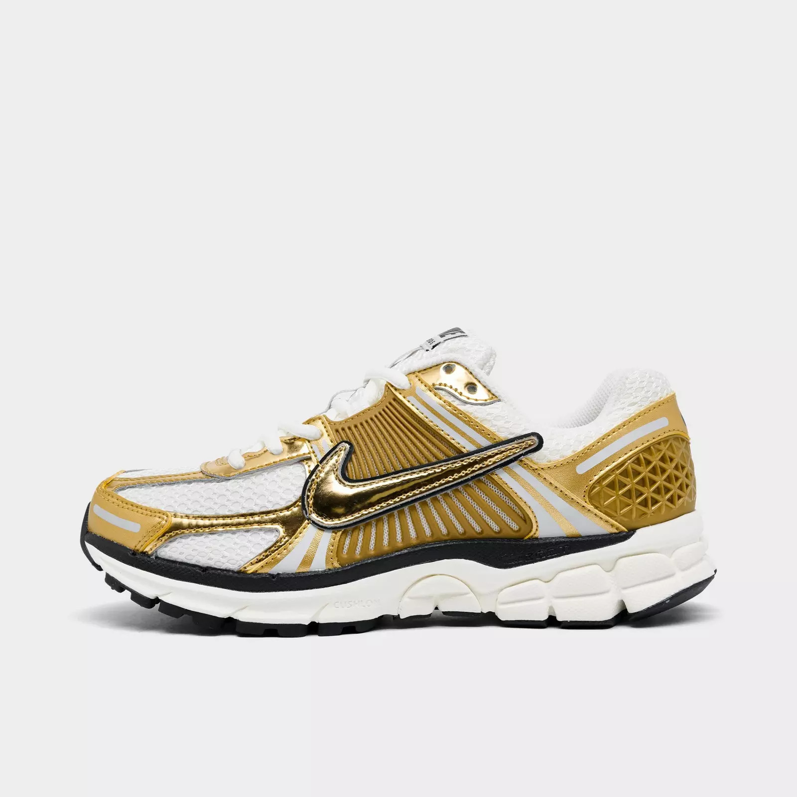 Women's Nike Zoom Vomero 5 Casual Shoes | Finish Line (US)