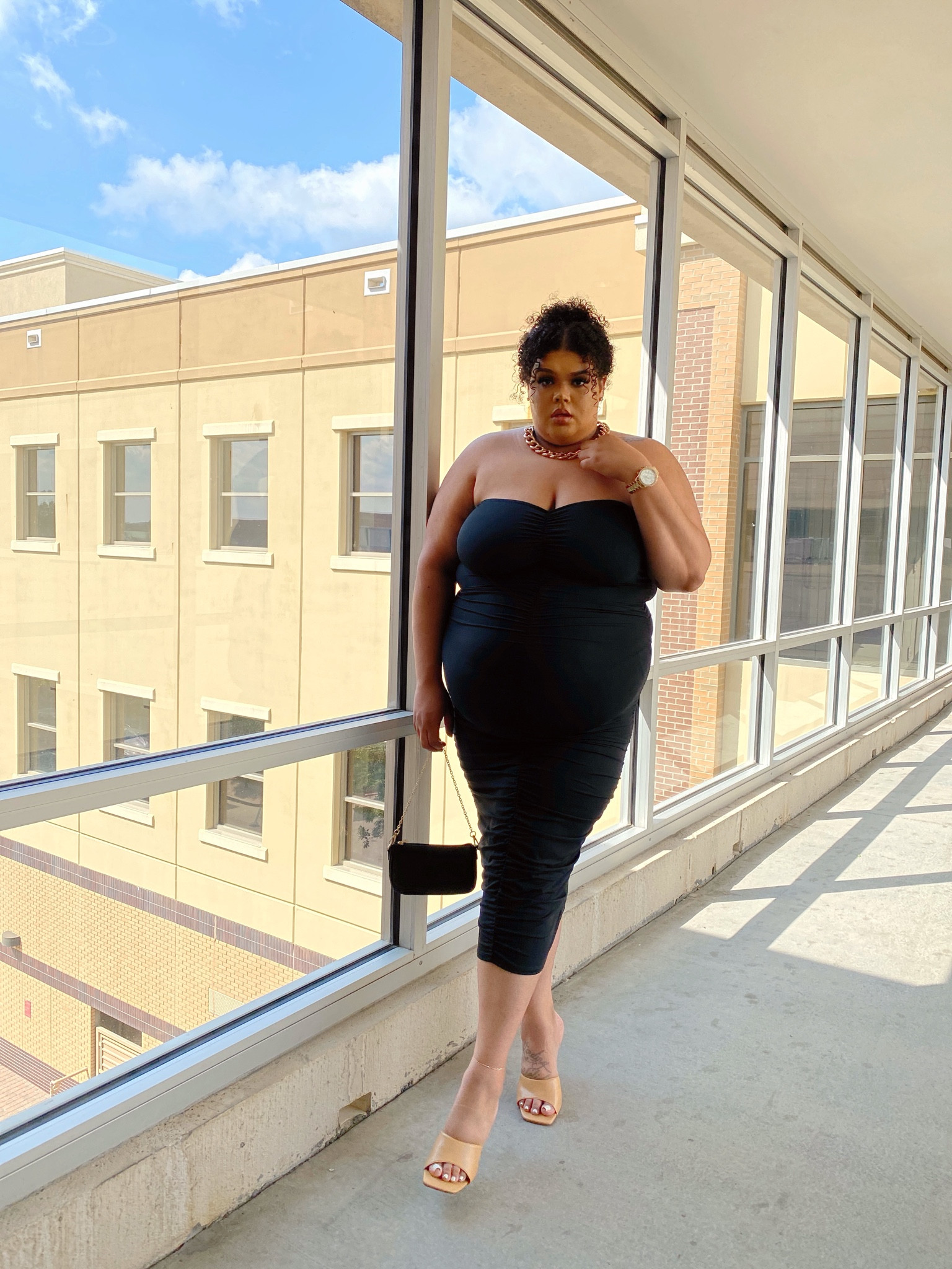 Little black dress 😉 

#LTKbeauty #LTKstyletip #LTKcurves