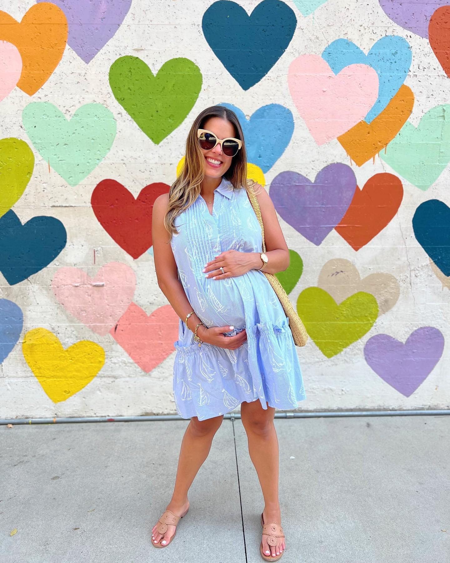 GRATEFUL HEART 🫶🏼 life is all about perspective — SO MUCH can happen in one year. Last year, I stood in this very spot full of uncertainty, doubt & fear of the unknown as we walked through infertility. I could not have imagined the joy & happiness that was right around the corner 🥹🥰 never, ever, ever give up or lose faith of your dreams. It WILL happen. His timing, not ours ❤️
.
DM for dress details (perfect for pregnancy & it’s not maternity!) #ltkfashion #ltkbump
.
#confettiheartswall #evelynhenson #charlotte #nc #clt #infertility #ivf #pregnancy

#LTKBump #LTKSeasonal