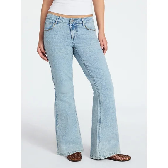 No Boundaries Low Rise Specialty Flare Jeans, 31" Inseam, Women's 00-18 | Walmart (US)