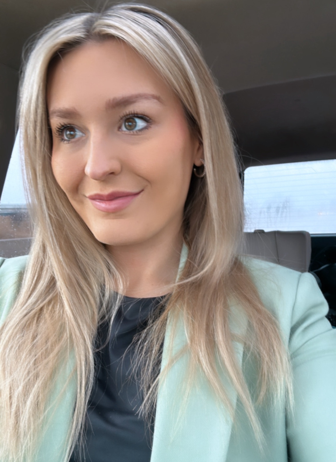 My fav makeup look for work :) 

#LTKbeauty #LTKxSephora #LTKsalealert