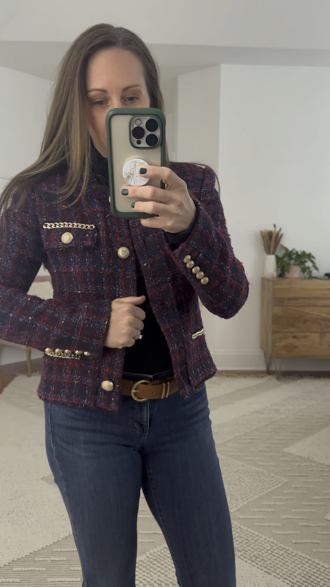 Getting Chanel vibes in this tweed jacket- for a fraction of the price! 

#LTKSeasonal #LTKworkwear #LTKstyletip
