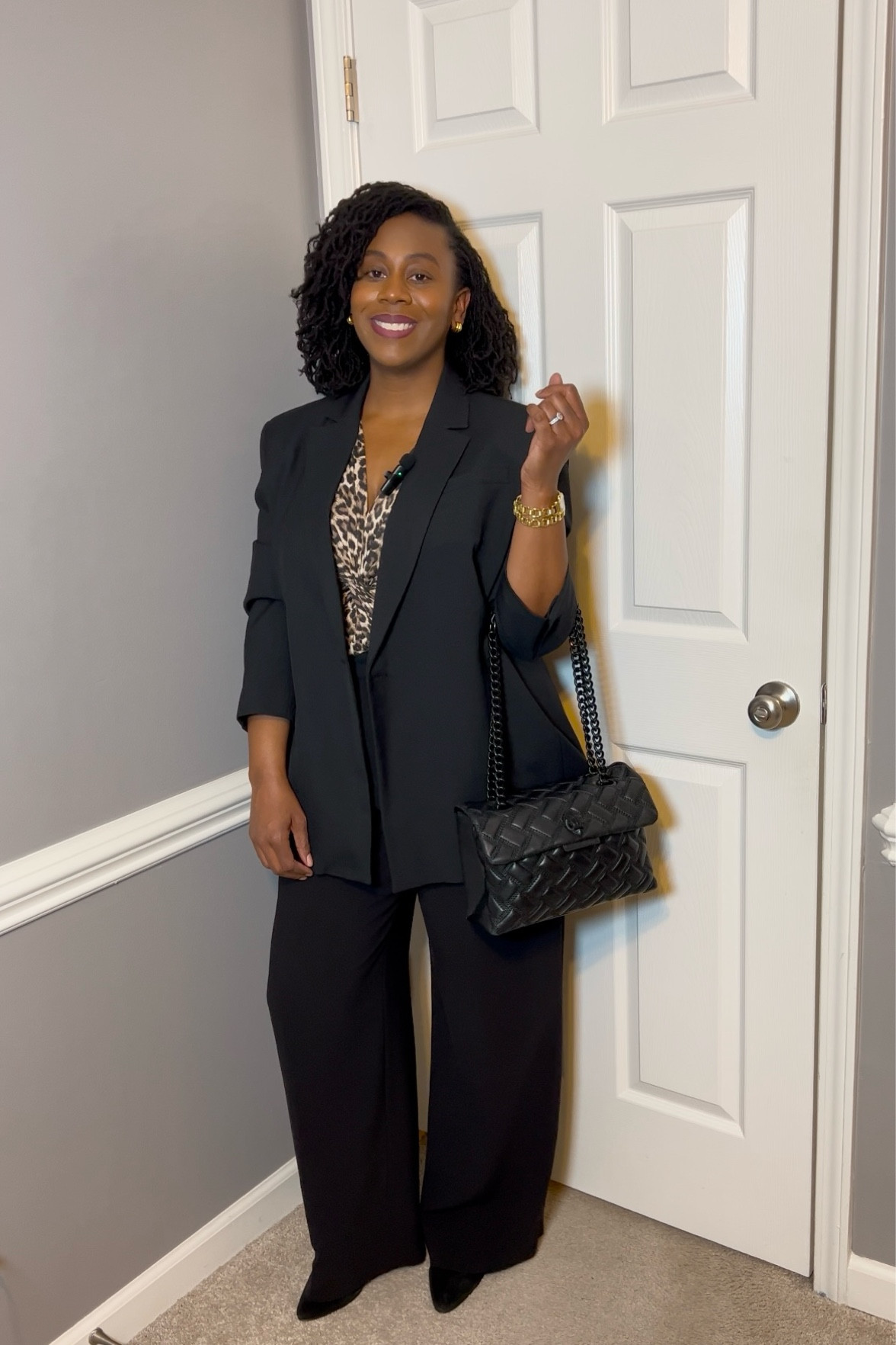 Styling a leopard print shirt.

#LTKMidsize #LTKFindsUnder100 #LTKSaleAlert