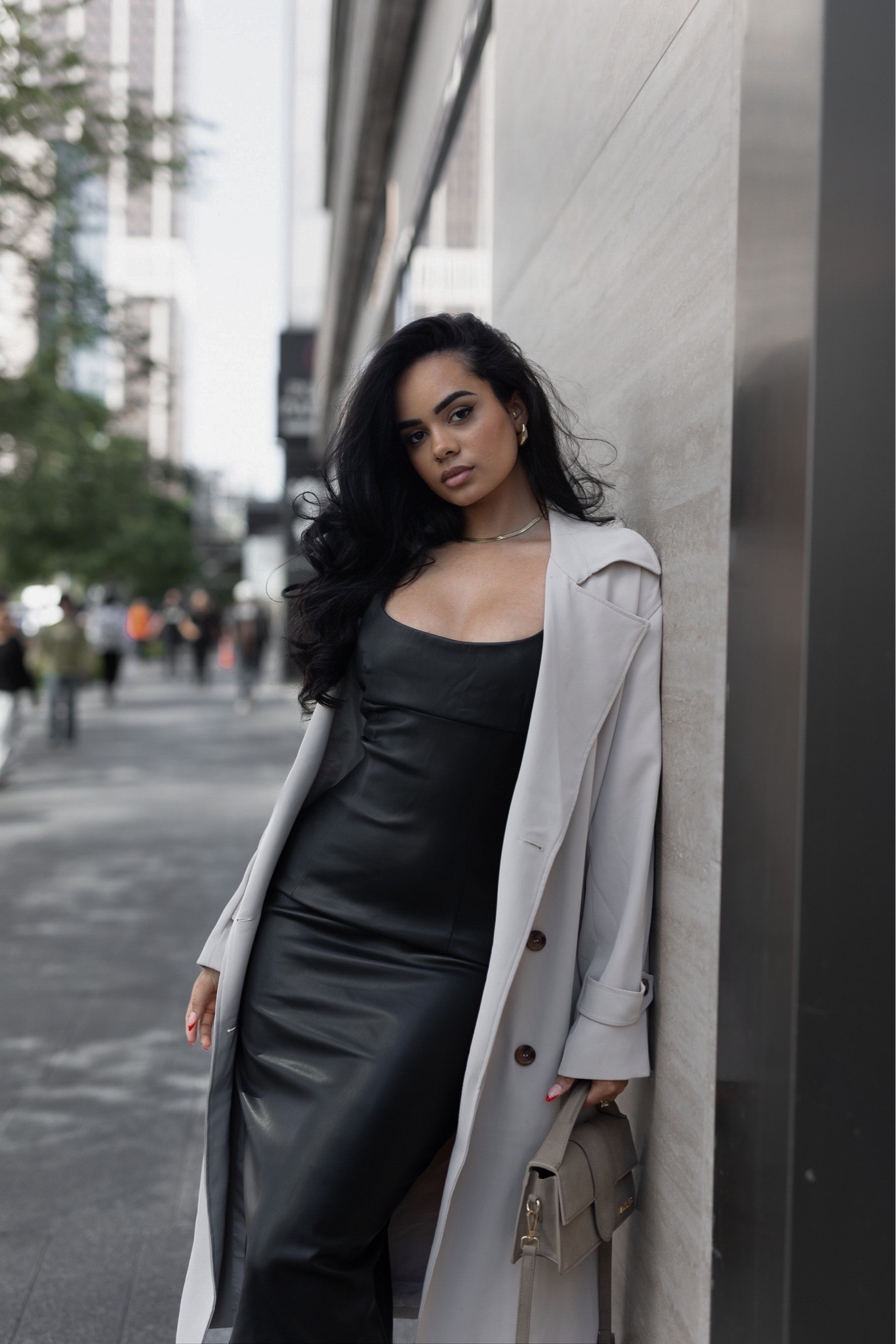 Meshki outfit

Code:MESHKIAALIYA