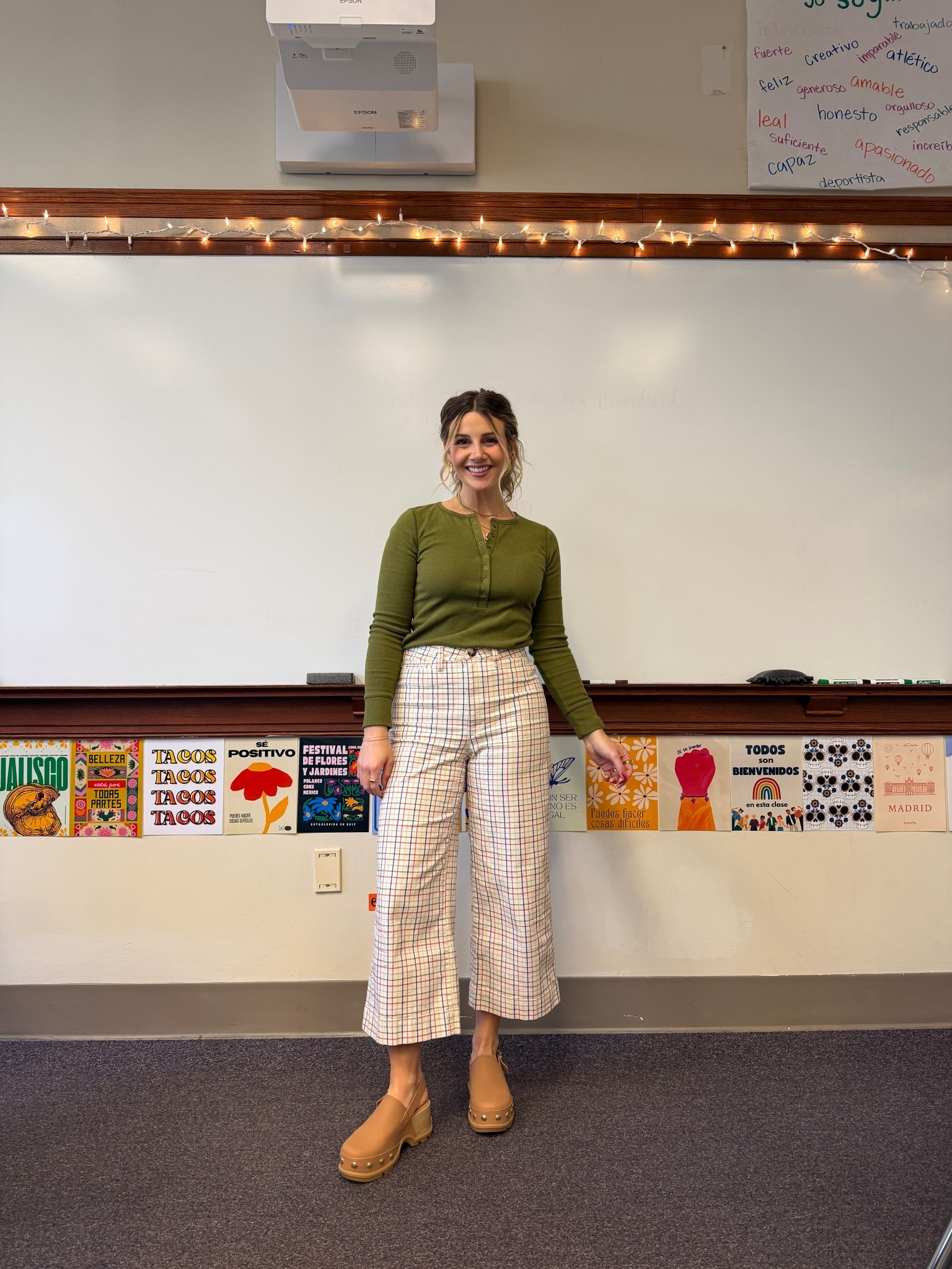 Teacher outfit if the day! Size small in the top. Shoes are true to size