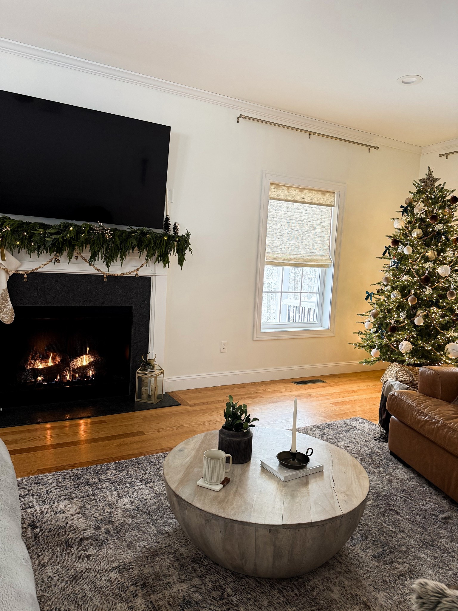 Loving these views. Think it’s time for curtains 🤍

#LTKHoliday #LTKSaleAlert #LTKHome