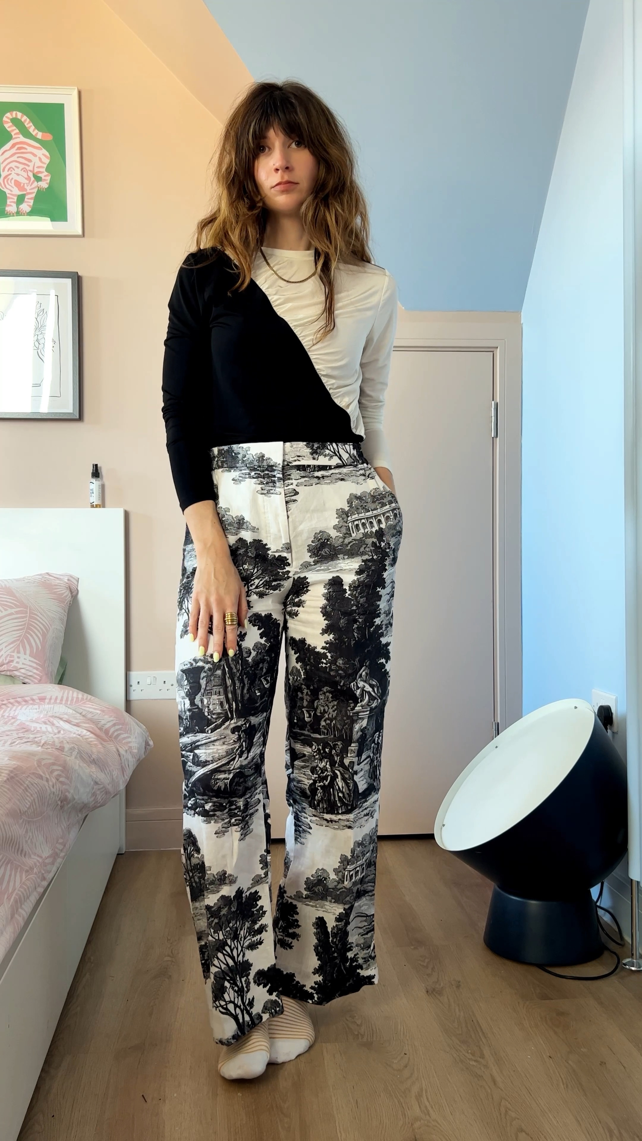 Style these COS trousers with me ❤️

#LTKstyletip #LTKunder100 #LTKfit