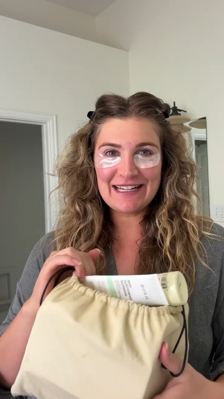 Rounding up my latest beauty empties! Hair, skin, and hair! ✨

Beauty products, skincare, hair care, hair conditioner, hydrating face cream, face lotion, self tanner, self care routine 

#LTKFindsUnder100 #LTKBeauty