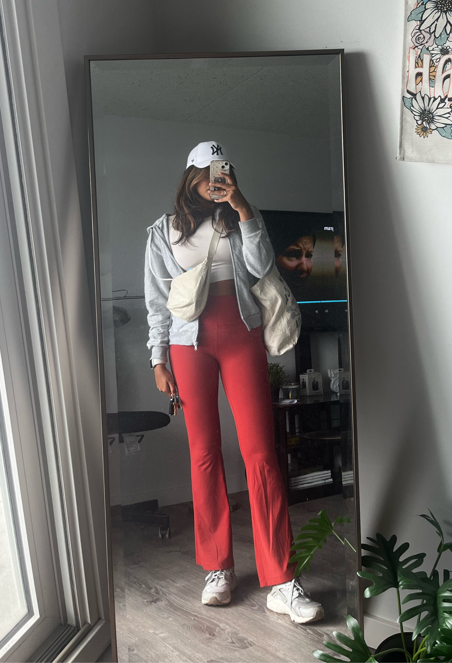 A simple yet vibrant outfit for the day! 

#LTKfitness #LTKspring #LTKsummer