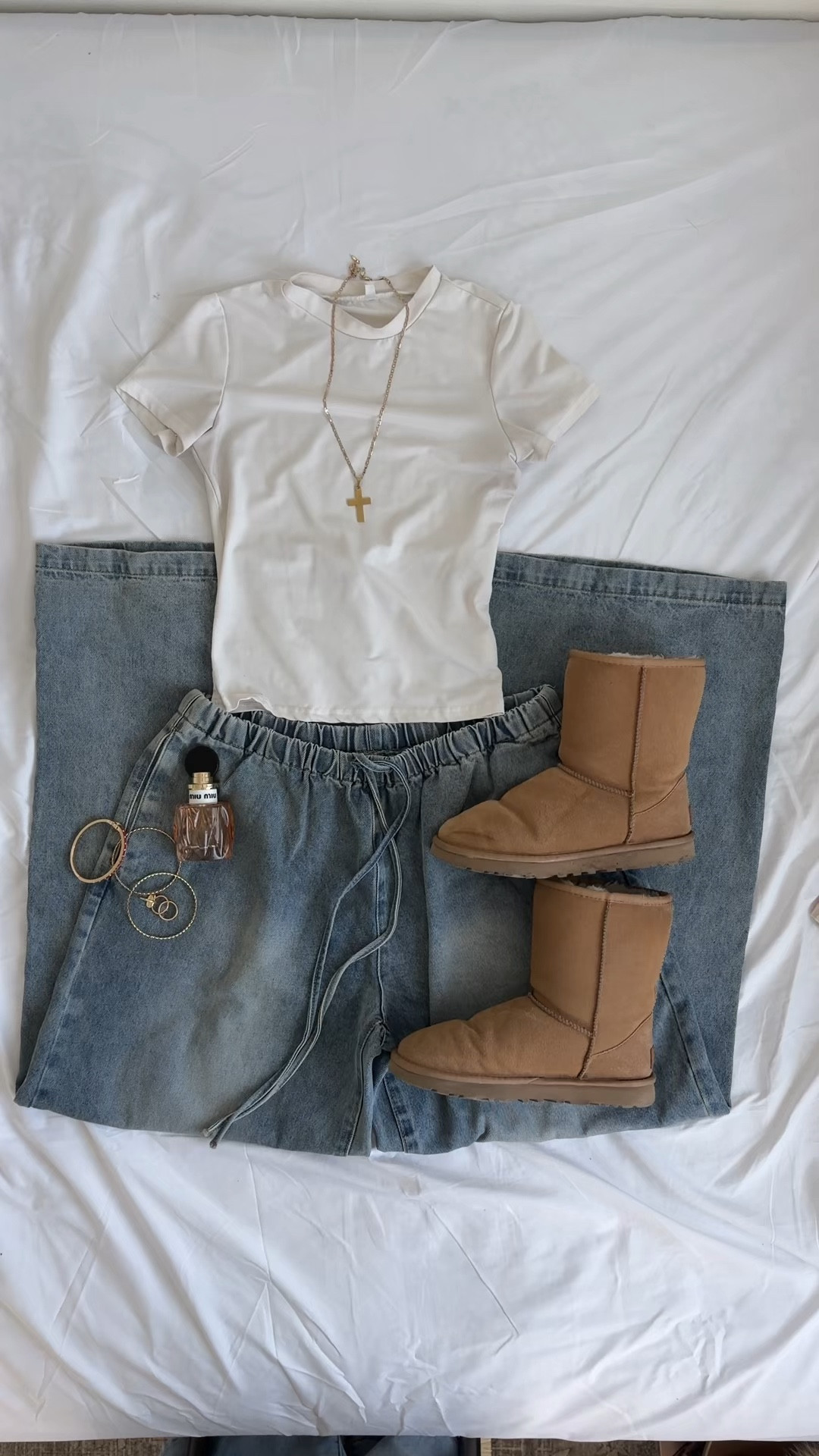 Comfortable, cute, streetwear, spring, tall girl, friendly outfit of the day ￼

#LTKTall #LTKootd