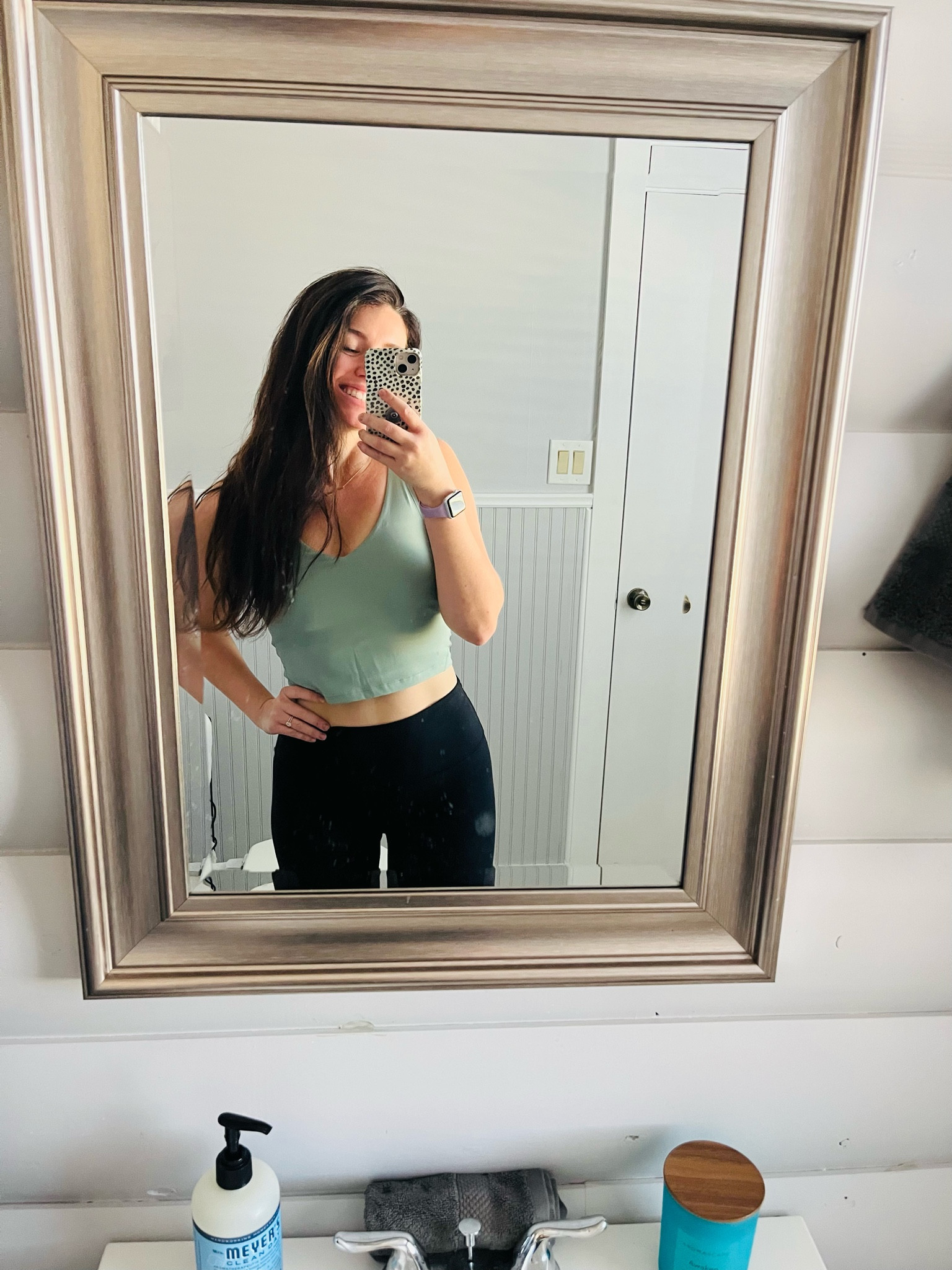 I asked for these gym people sports bras/tanks in every color for Christmas this year 🩵 paired w the best leggings 

#LTKfindsunder50 #LTKstyletip #LTKfitness