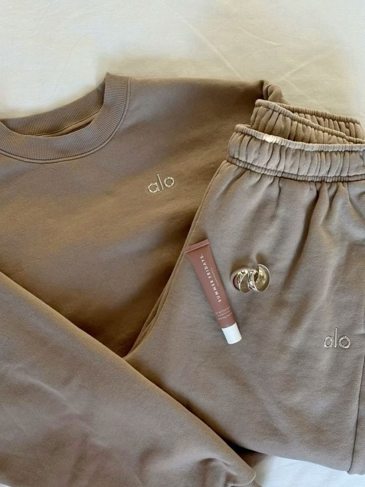 Comfy cozy lounge set from Alo Yoga! On Sale now for early Black Friday Shopping! 

#LTKSeasonal #LTKGiftGuide #LTKSaleAlert