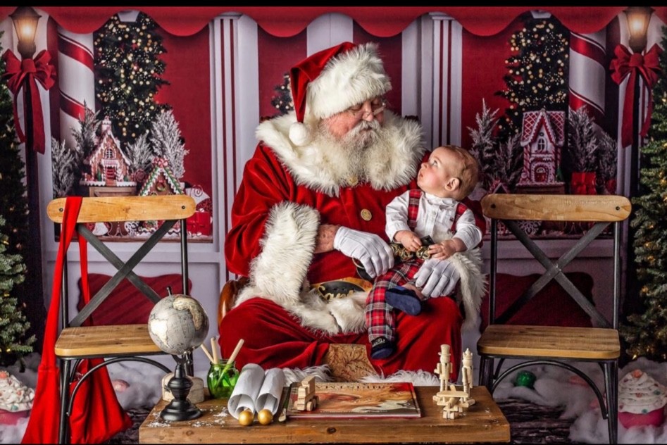Christmas photos outfit | toddler holiday outfit | toddler Christmas outfit | Santa photos | tartan | toddler suspenders | Christmas outfit | janie and Jack | toddler boy outfit | baby boy outfit | Christmas photos | family photos 

#LTKHoliday #LTKbaby #LTKkids