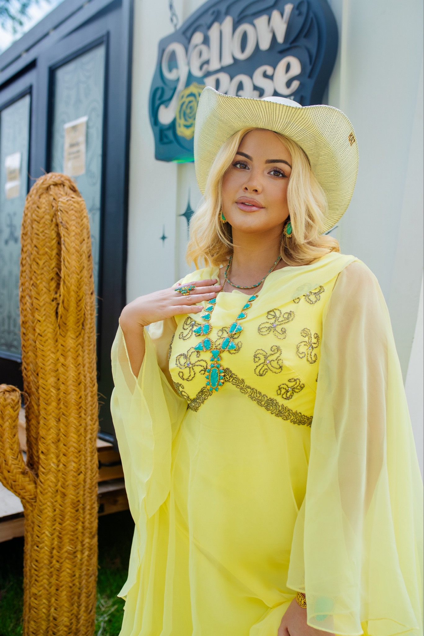 Kendra Scott Yellow Rose collection 

#LTKSeasonal #LTKGiftGuide #LTKFestival