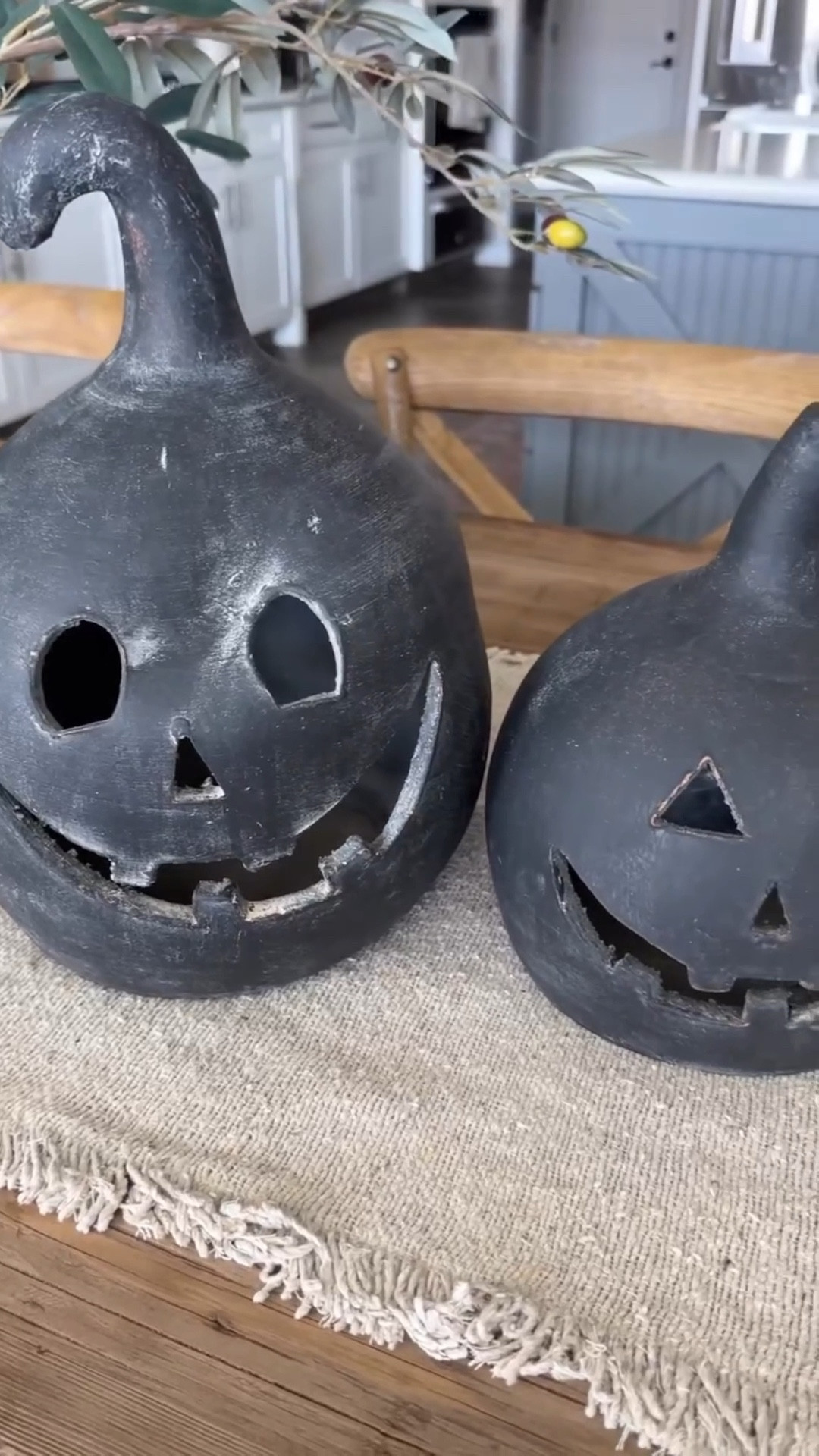 Back in Stock and the lowest price I’ve seen! #halloween #halloweendecor #jackolantern

#LTKSaleAlert #LTKHome #LTKSeasonal