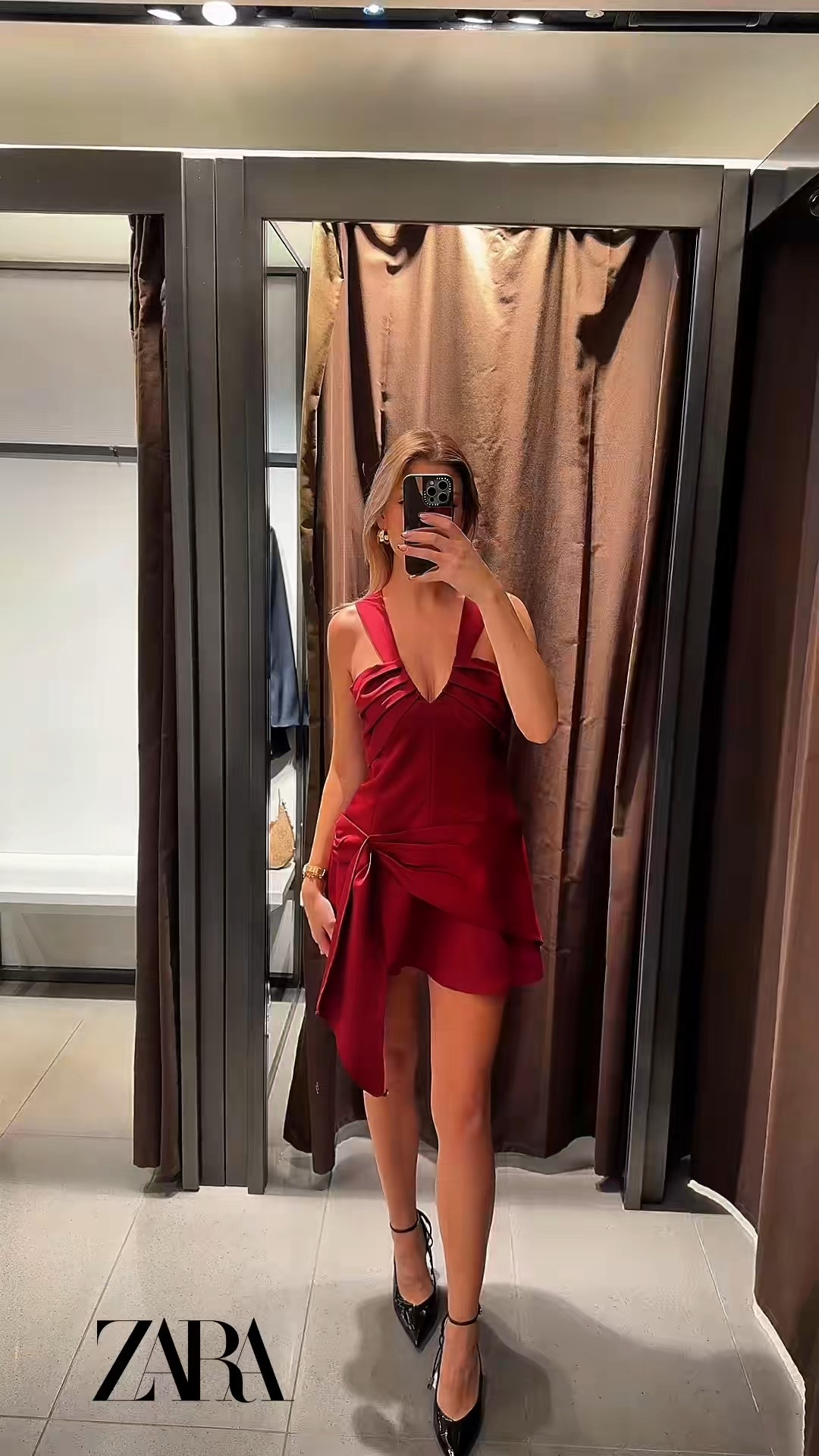 Zara mini dress

#LTKitalia #LTKfestive #LTKdresses