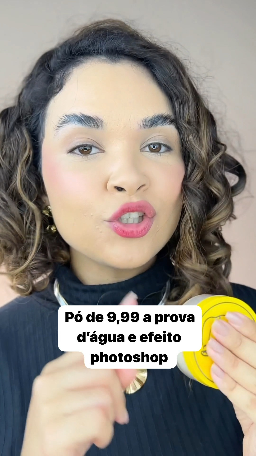 Pó de 9,99 a prova d’água e efeito photoshop 🗣️ corre na minha lojinha ❤️

#LTKVideo #LTKbeauty
