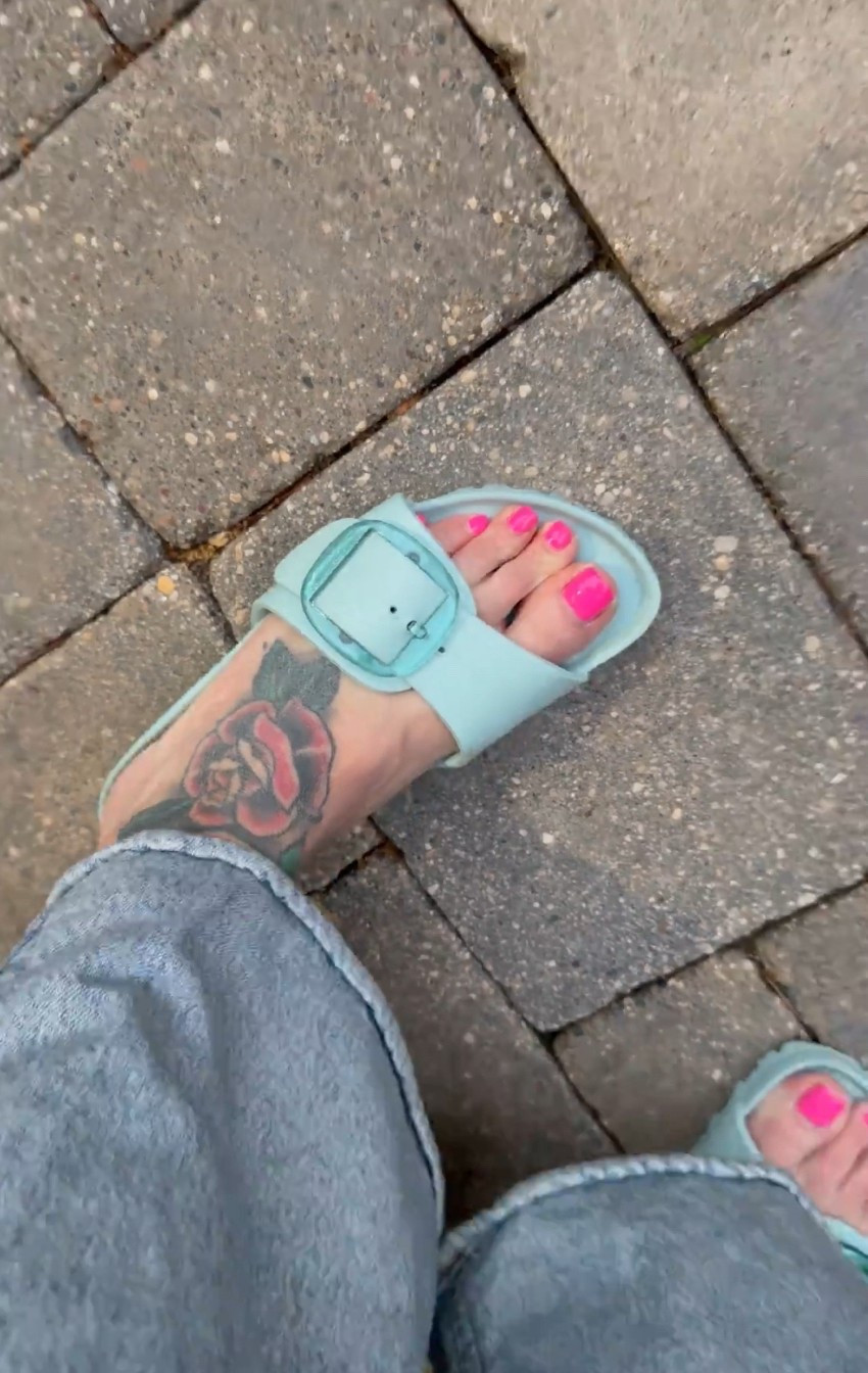 The perfect summer sandal! I love the colors they have and their waterproof! On sale right now too! 

Summer shoes, summer sandal, colorful sandals 

#LTKSeasonal #LTKStyleTip #LTKShoeCrush