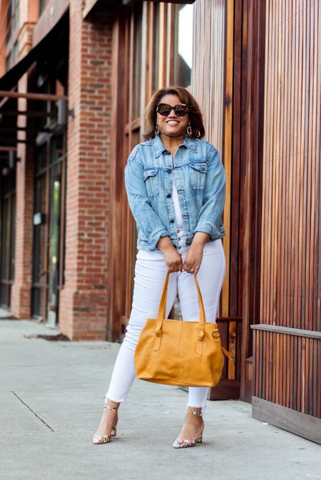 @able is starting their Mother’s Day sales event today!  Use code RYNETTAMOM25 for 25% off my Bailey Classic Denim Jacket, my tote, or anything else on the Able website!!!  I love the fit, the quality, and the wash of this denim jacket SO much. I’m wearing the size XXL, a size up from my typical size XL  

#LTKcurves #LTKFind #LTKstyletip