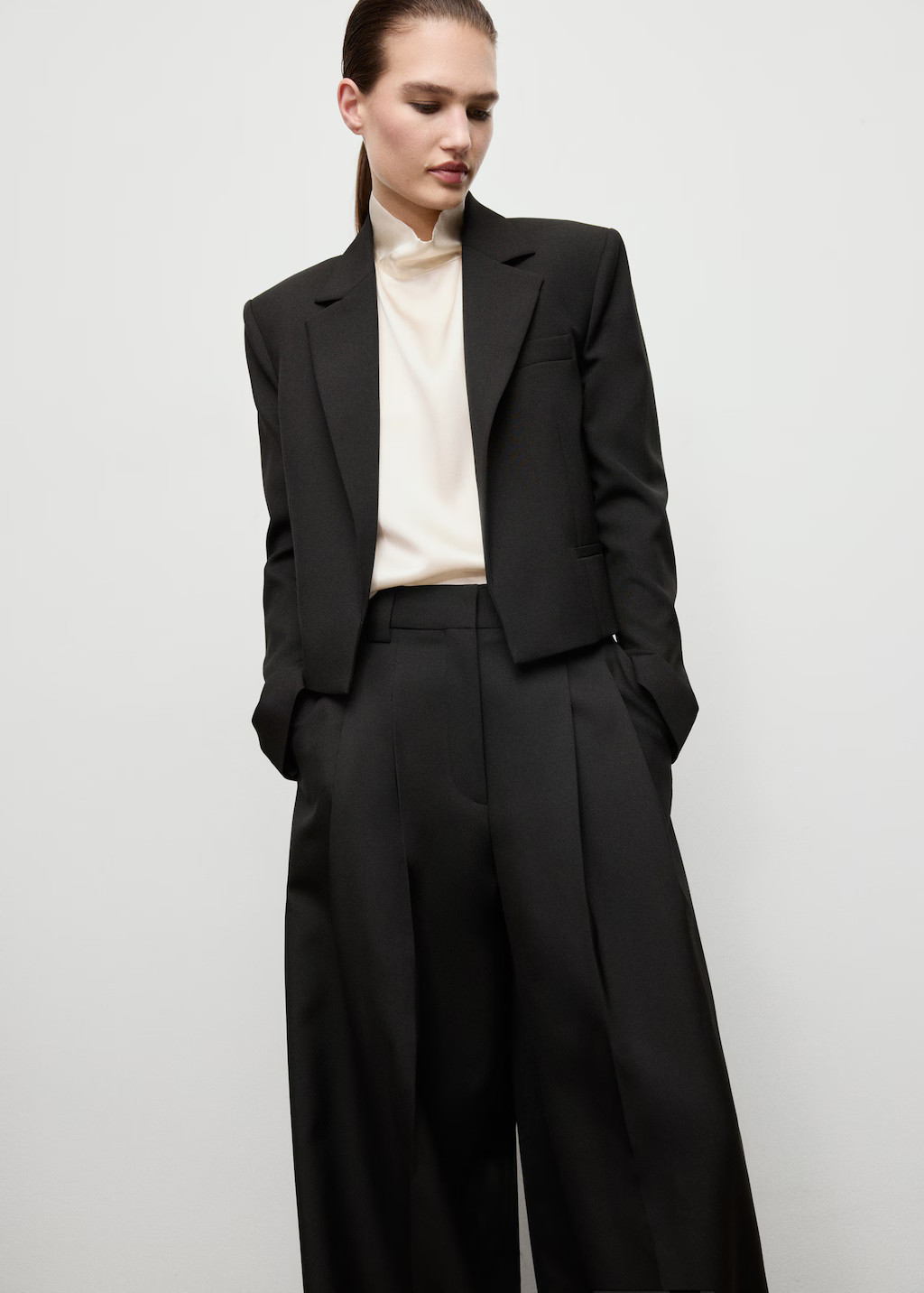 Wide-leg pleated suit pants | Mango (US/MX/AU)