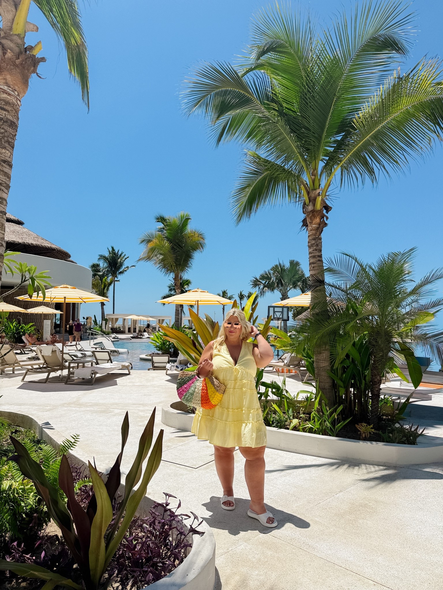 Yellow mini dress, wearing size XXL! ☀️

#LTKTravel #LTKPlusSize #LTKMidsize