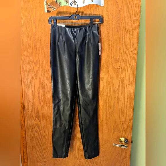 NWT Ophelia Rose Vegan Stretch Leather Skinny Pants | Poshmark