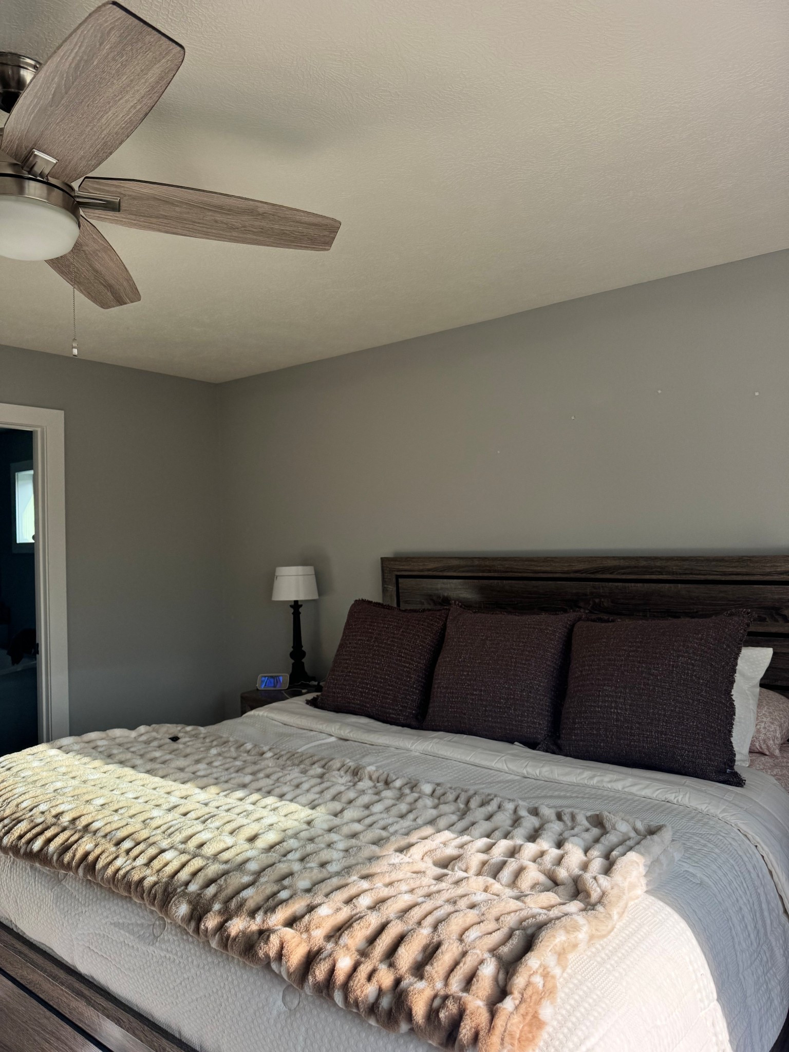 bedding refresh ☁️✨

#LTKdayinmylife #LTKselfcare #LTKHome