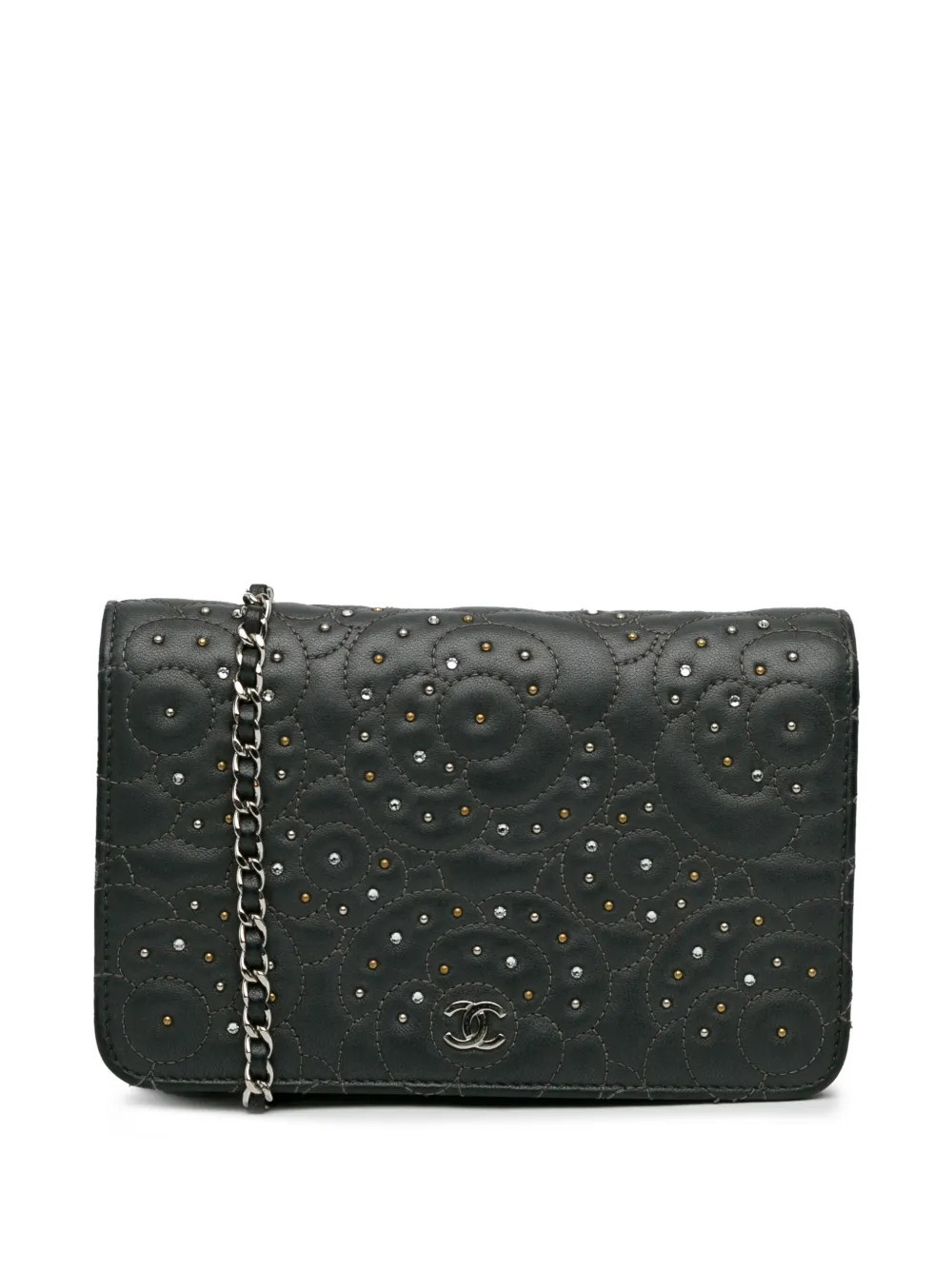 CHANEL Pre-Owned 2019 Studded Calfskin Camellia Wallet On Chain crossbody bag - Black | Farfetch Global