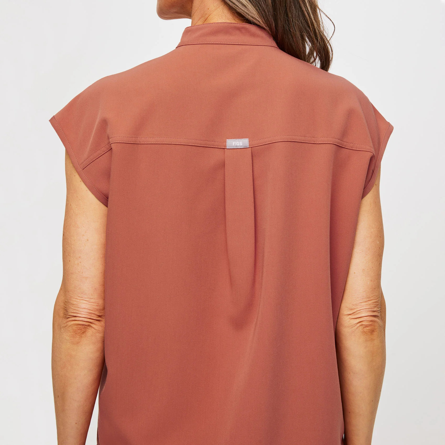 Women's Rafaela Oversized Scrub Top™ - Terracotta · FIGS | FIGS
