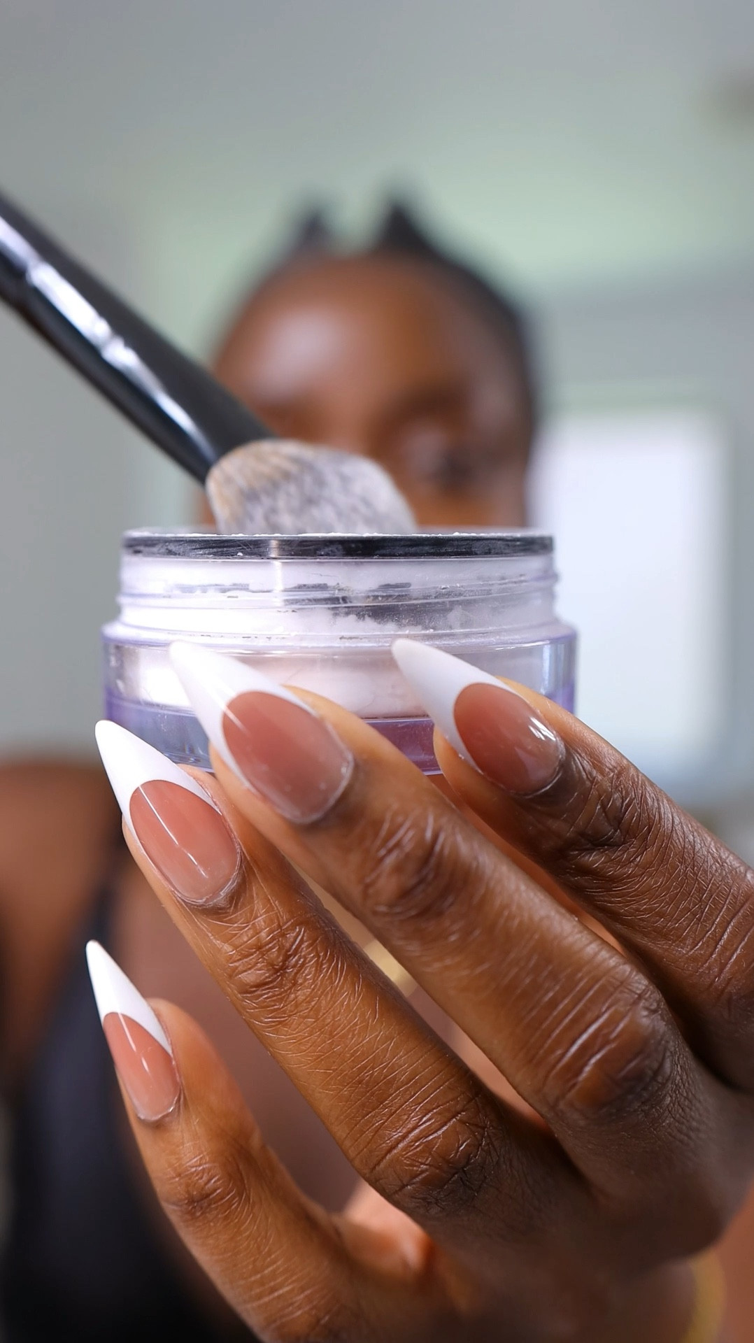 I NEVER set my brows! Well, that was back then, but NOW! nah...I see a diff when the skin is oily and I'm tryna draw...hello! This powder gets the job done. Use it on your whole face, if you want the whole thing dry, baby! #makeup #sephorasavingsevent #sehorafavorites #makeupfordarkskin #sephorahaul @makeupforever @sephora 

#LTKxSephora #LTKfindsunder100 #LTKbeauty