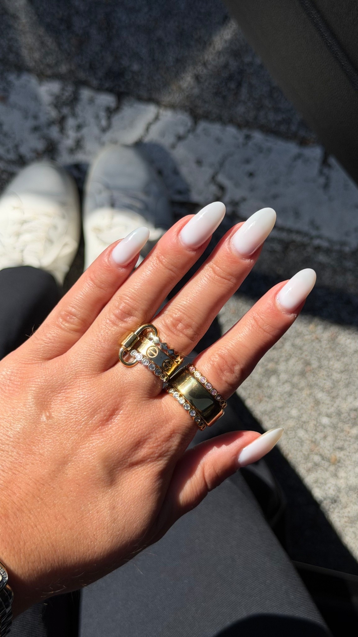 proof you can stack an oura ring 😌✨

#LTKWorkwear #LTKBeauty #LTKfitnessgoals