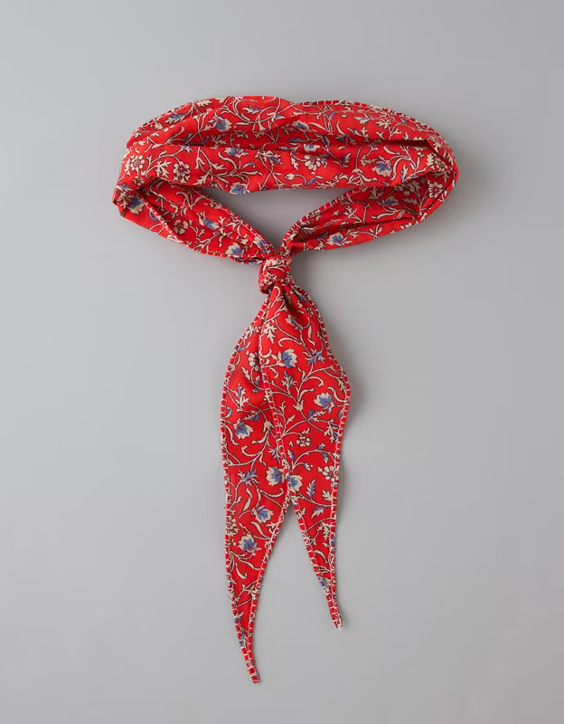 AE Diamond Neck Scarf | American Eagle Outfitters (US & CA)