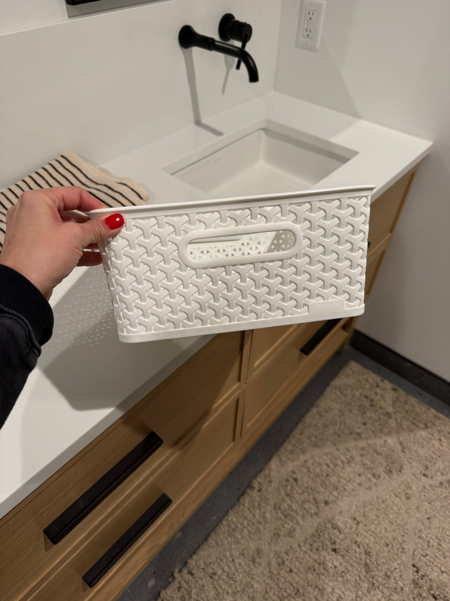 These “y” storage bins are 40% off today only! I use them in our closets and bathroom to organize everything! 

#LTKSaleAlert #LTKHome